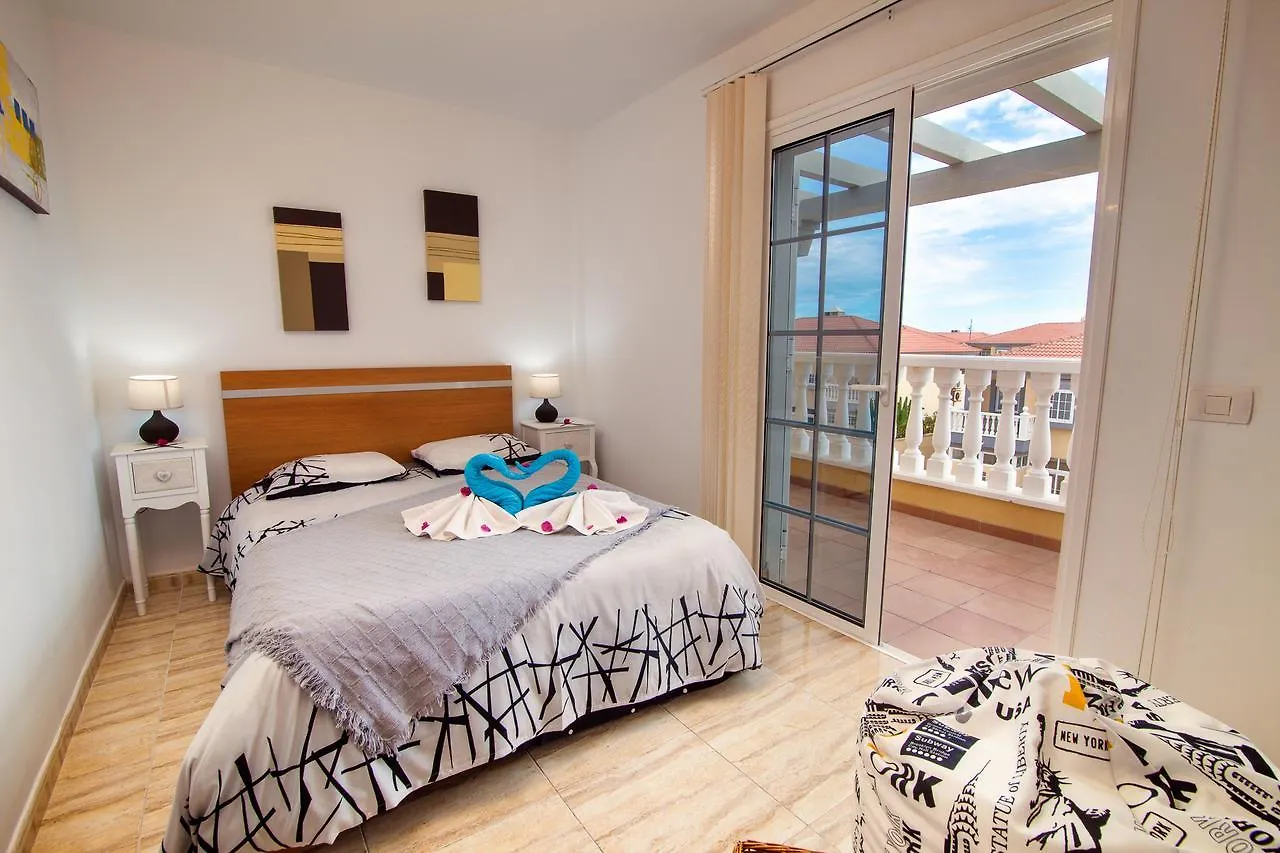 Villa Alessandra El Medano   El Medano (Tenerife)